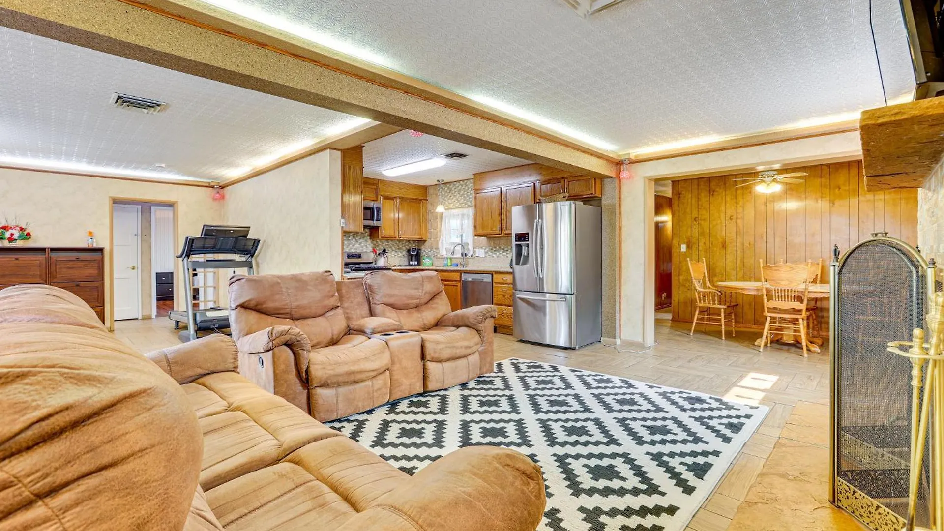 Pet-Friendly Home Near Downtown Henderson Las Vegas 0*,  Estados Unidos da América